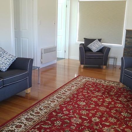 Little Sunnyside Accommodation Hagley Extérieur photo